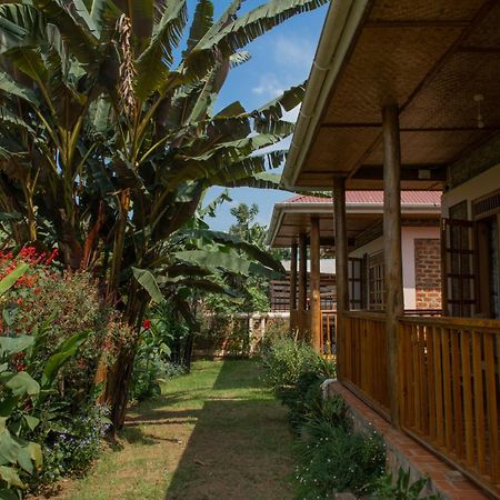 Kaswa Lodge Fort Portal Esterno foto