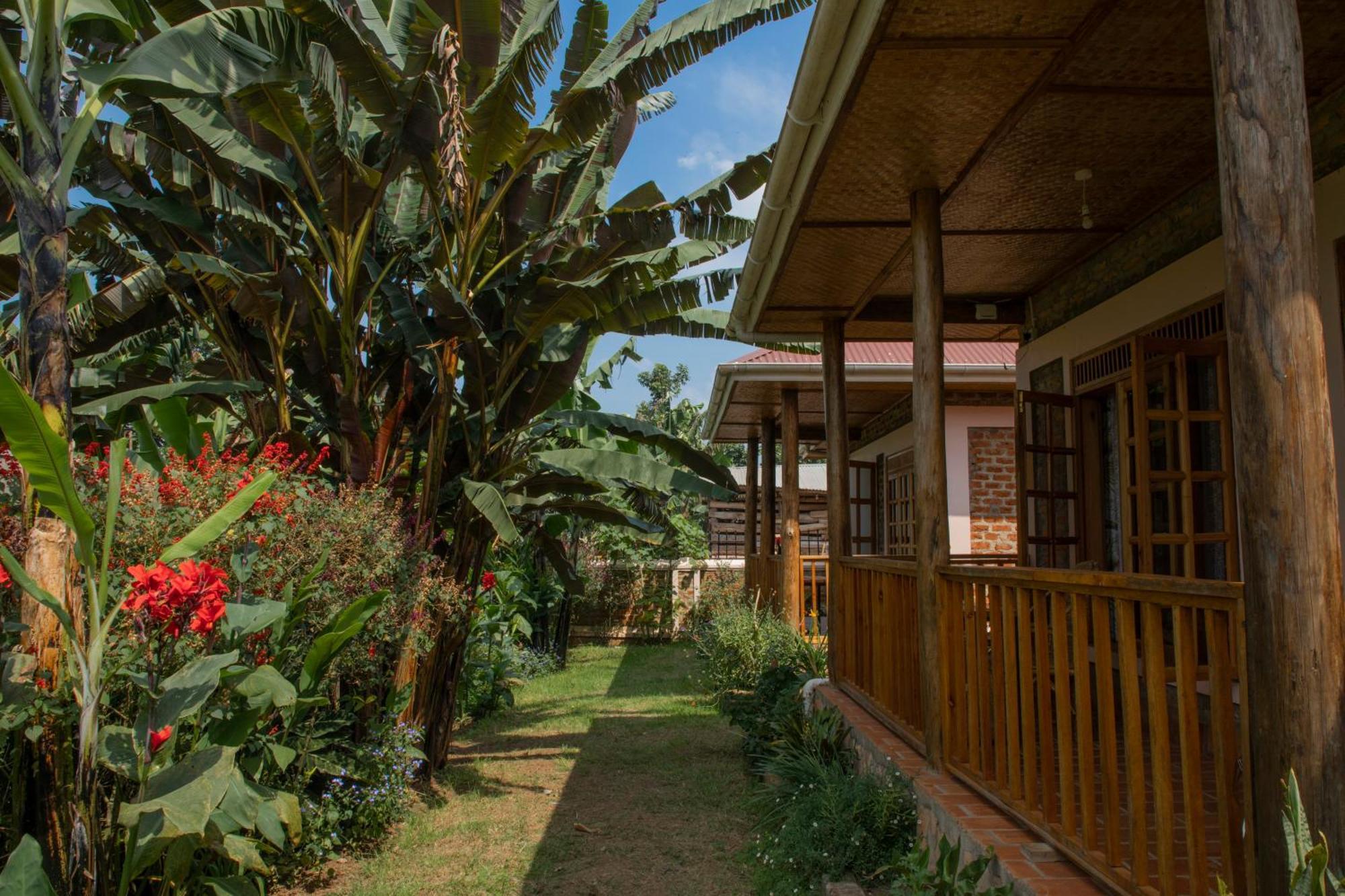 Kaswa Lodge Fort Portal Esterno foto