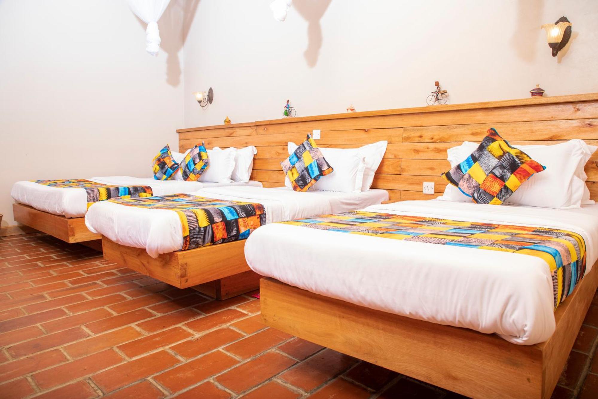 Kaswa Lodge Fort Portal Esterno foto