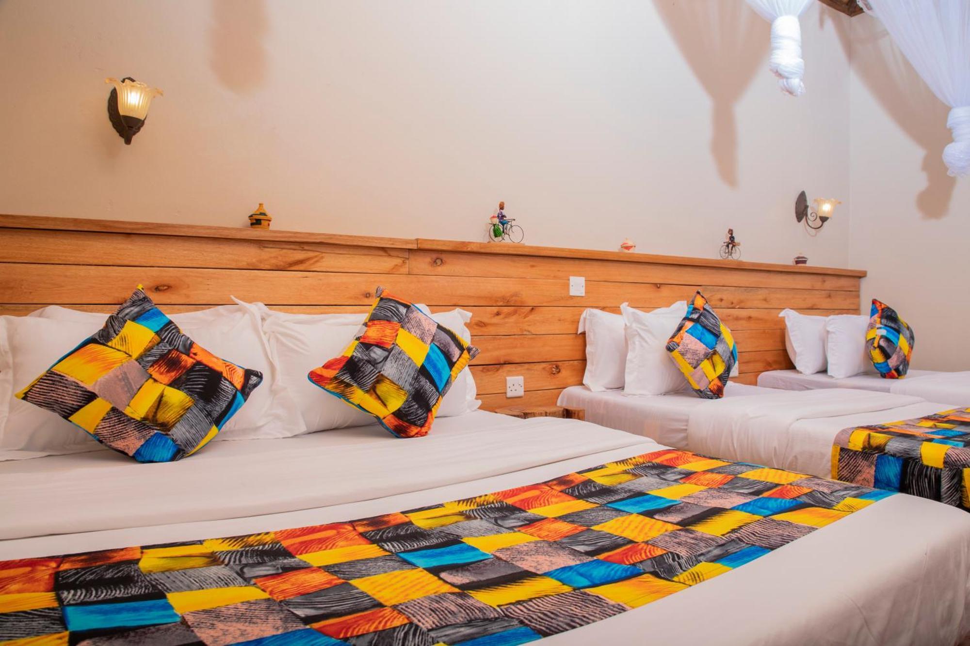 Kaswa Lodge Fort Portal Esterno foto